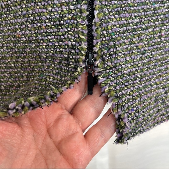 Tribal tweed pencil skirt with a front zipper slit - Picture 3 of 8